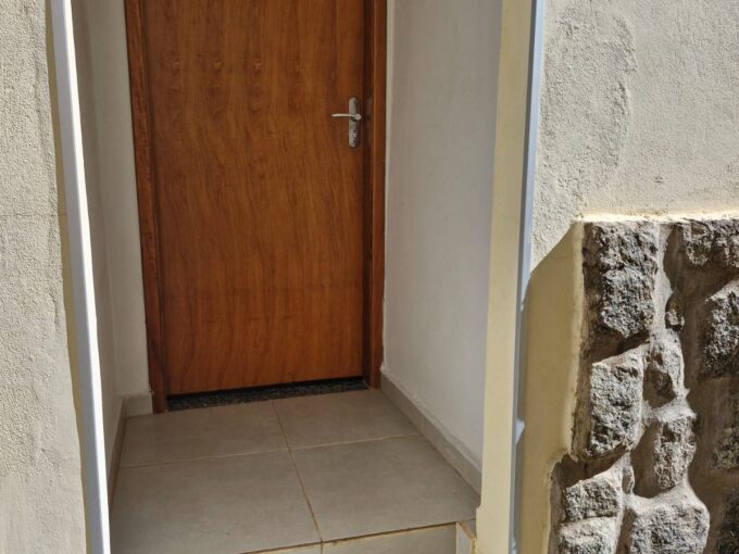 Apartamento – R. Presidente Antônio Carlos, 596 – casa 2 – Centro
