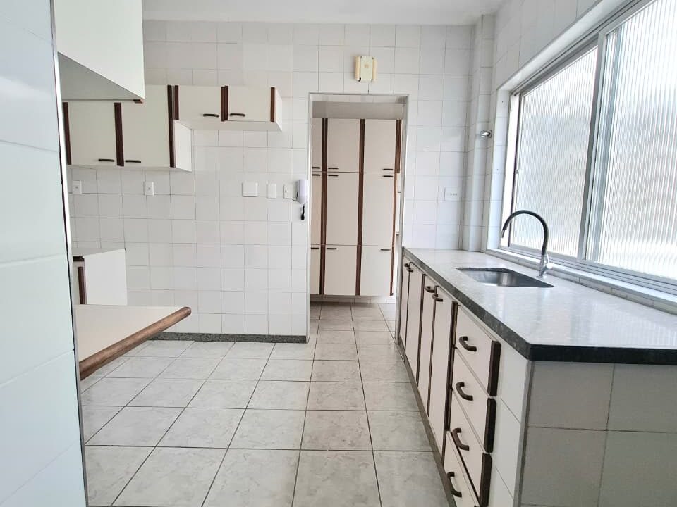 28db0a69-895e-4f35-beb3-3ab4a5a0b4e1