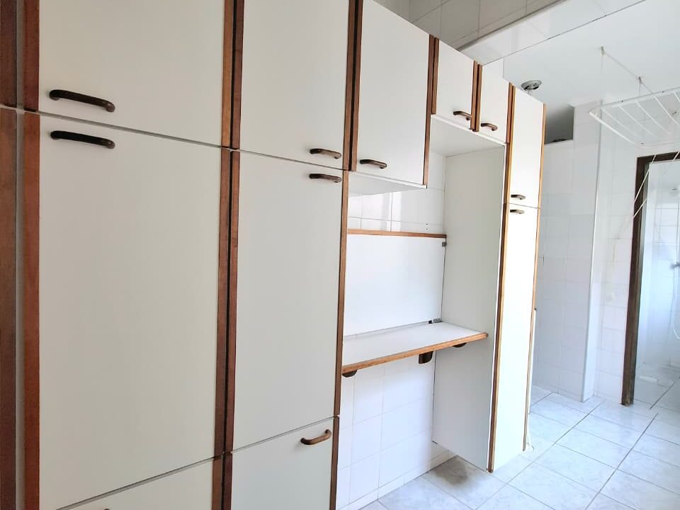 5b8355e8-08c6-49e5-a154-ffaf73e8af3b