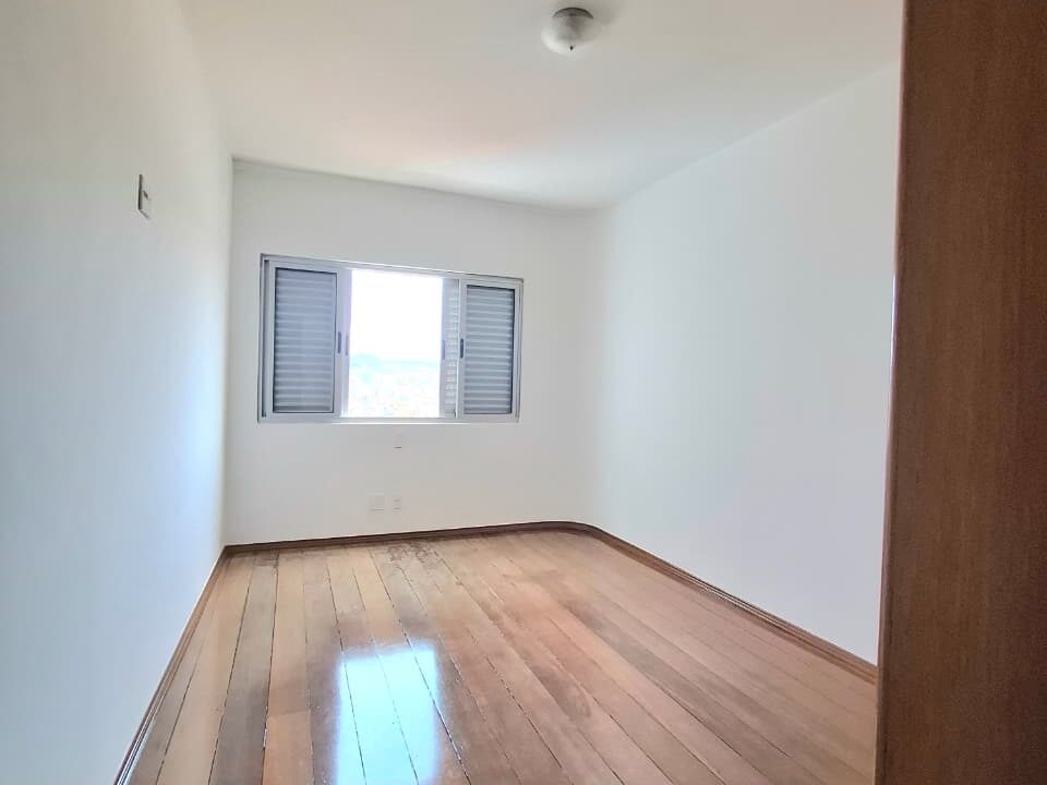 83849361-7de1-4899-b0d0-574b60c36418