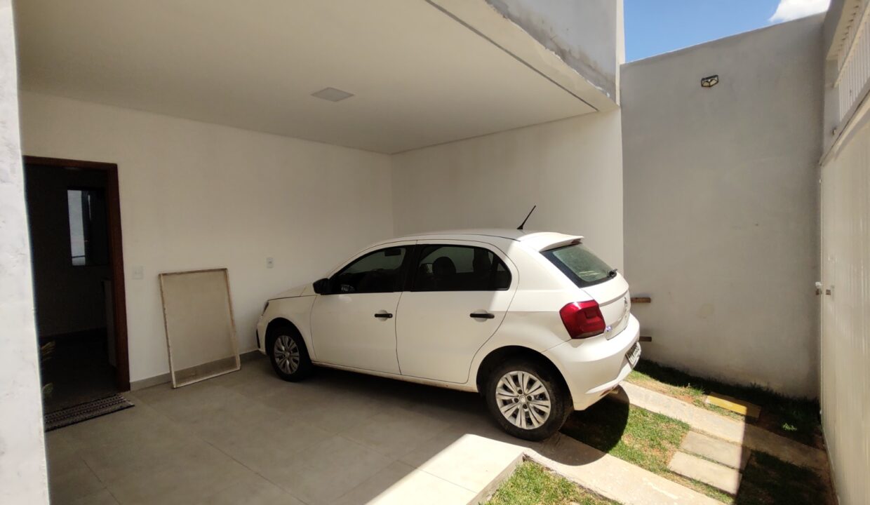 WhatsApp Image 2025-10-23 at 09.44.40