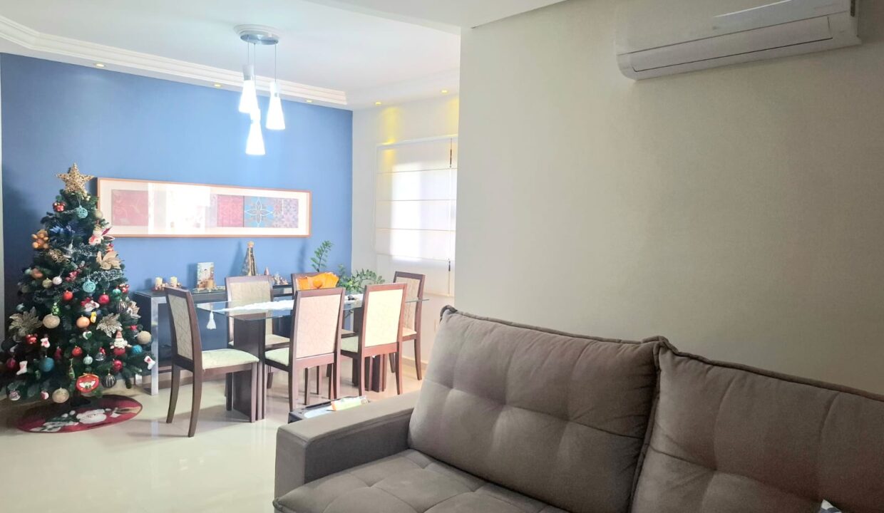 52feb8f0-f8ba-4e28-bbab-b776fdf78168