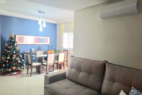 52feb8f0-f8ba-4e28-bbab-b776fdf78168