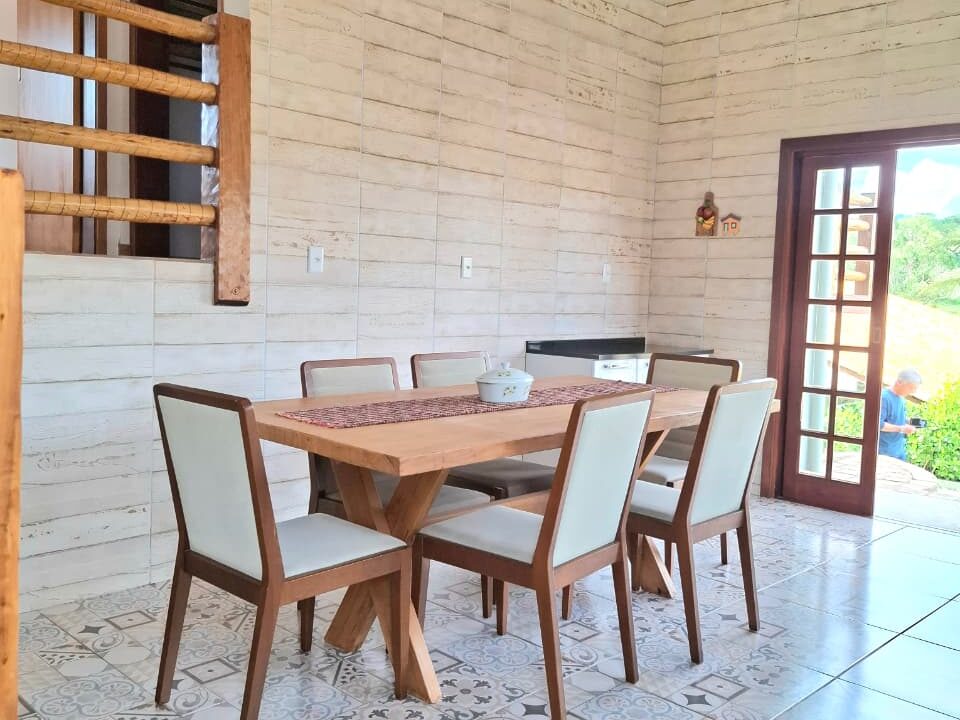 WhatsApp Image 2025-11-10 at 13.44.49 (1)