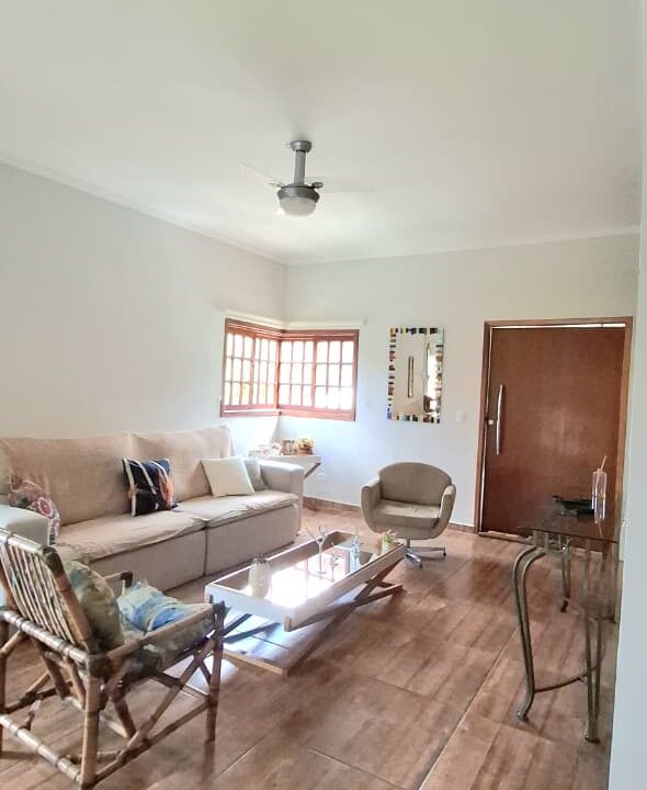 WhatsApp Image 2025-11-10 at 13.45.11