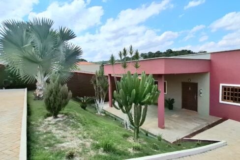 WhatsApp Image 2025-11-10 at 13.45.14 (1)