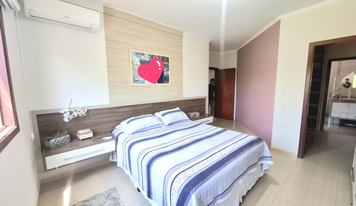 WhatsApp Image 2025-11-12 at 14.46.21 (2)