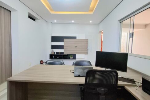 WhatsApp Image 2025-11-12 at 14.46.23