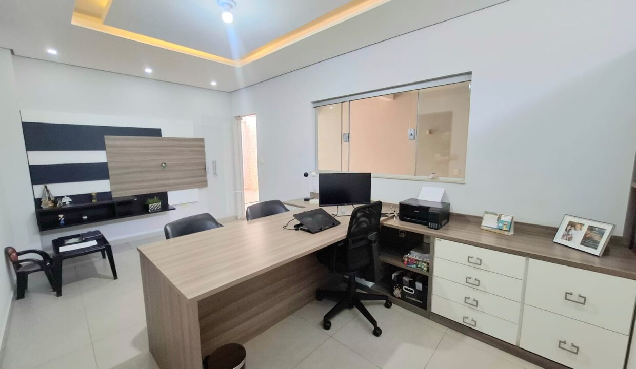 a2e1a5cd-24ad-46c0-8f44-13c1176cbc3e