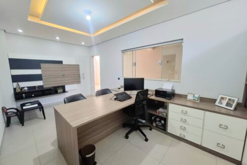 a2e1a5cd-24ad-46c0-8f44-13c1176cbc3e