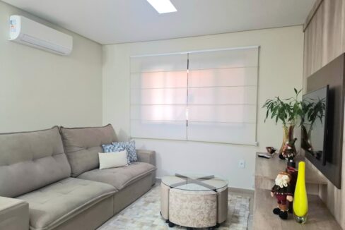 a5126020-3b71-4476-b740-2aace434d308