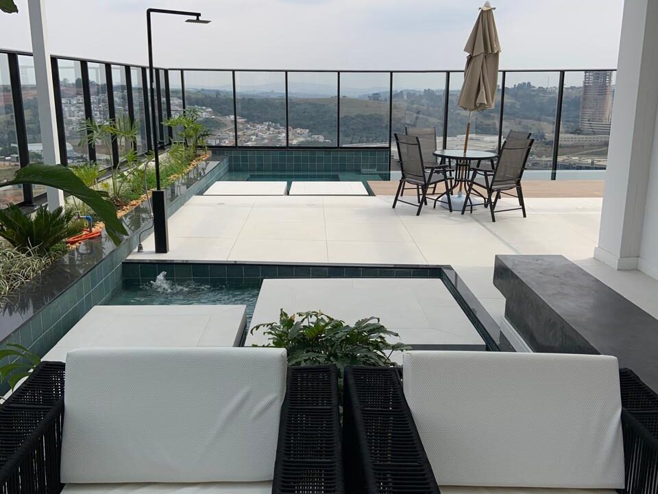 d998e690-217e-4c28-8599-0aaf455d16c8