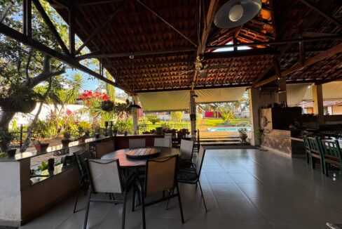 4e692644-f230-4915-bf3e-56ba06432a56