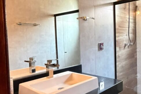 4f02f725-48eb-4e03-bfc1-3cf8a01448fd