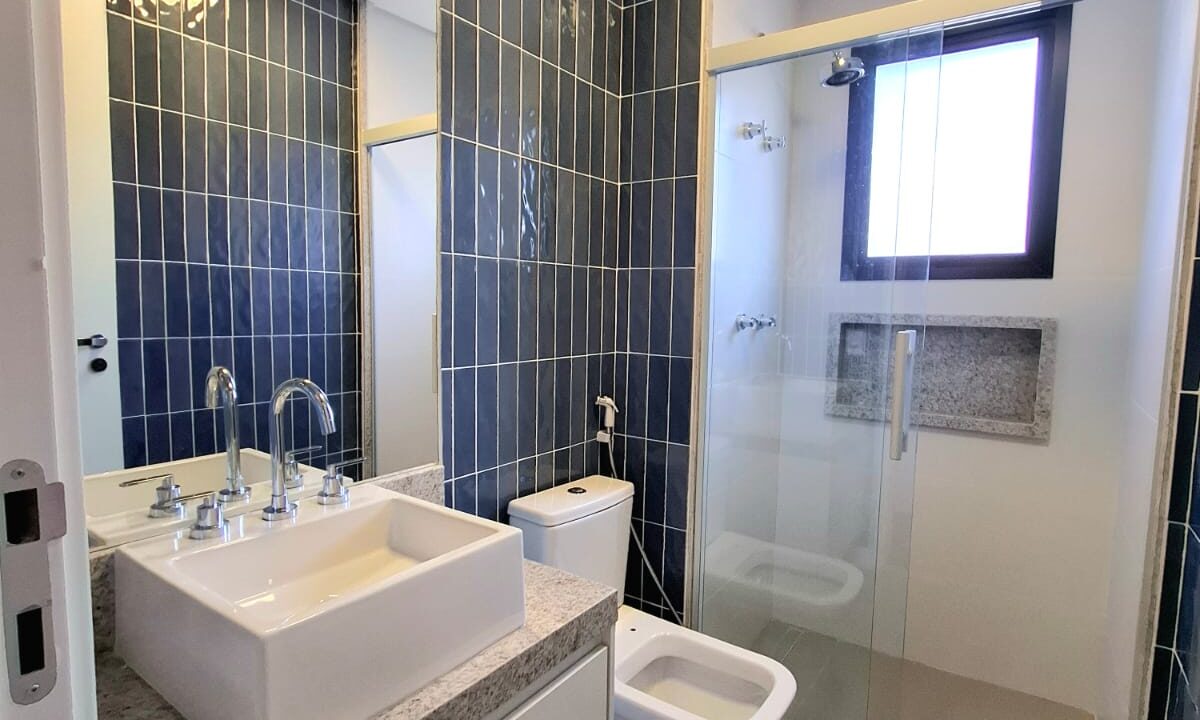 6e647890-f6d0-4397-8b12-ab38b1c1227e