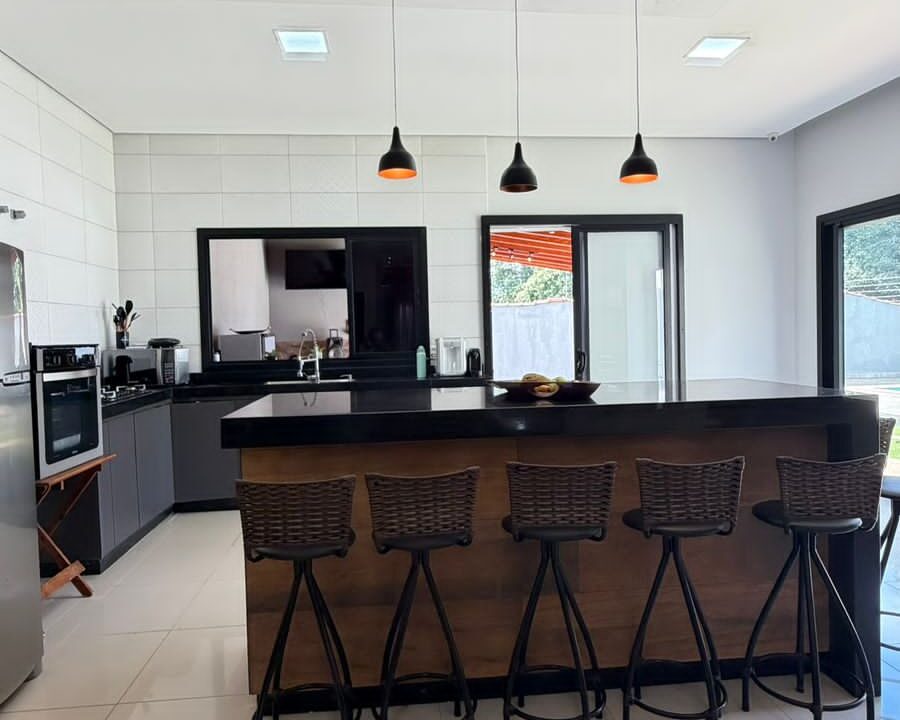 af4ee53a-9359-4e41-a60d-21470ffe9de2