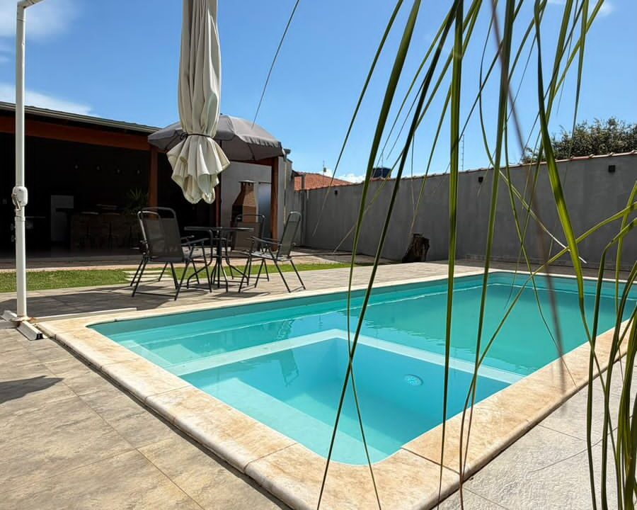 c1b2bfdc-2f1c-4883-8450-9b330016be5f