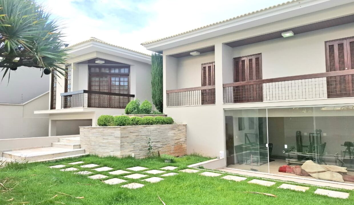 05b542bc-a0ba-43d8-9fa7-b0837a298dc1