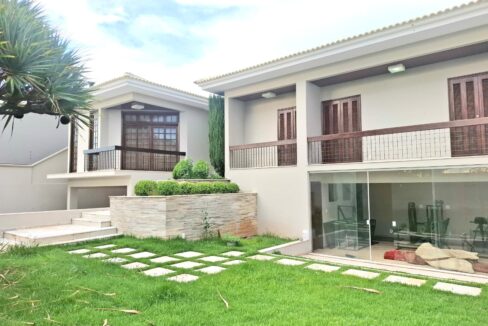 05b542bc-a0ba-43d8-9fa7-b0837a298dc1