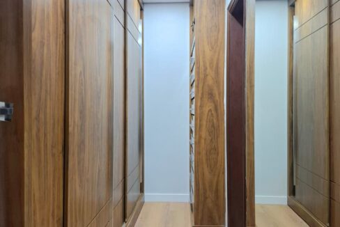 614de67e-aea2-4a45-9018-49f4a8cc255c