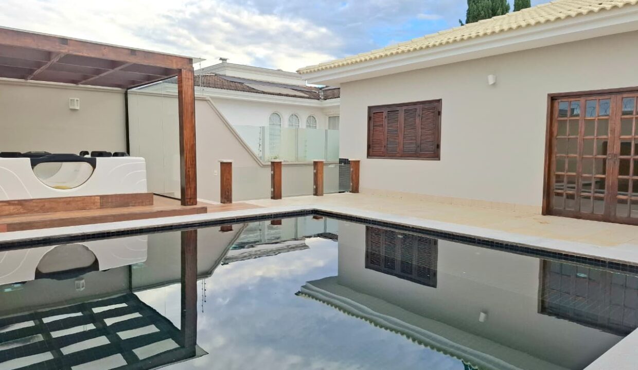 886f4099-9896-46f4-a1e9-ae1e4d30ca11