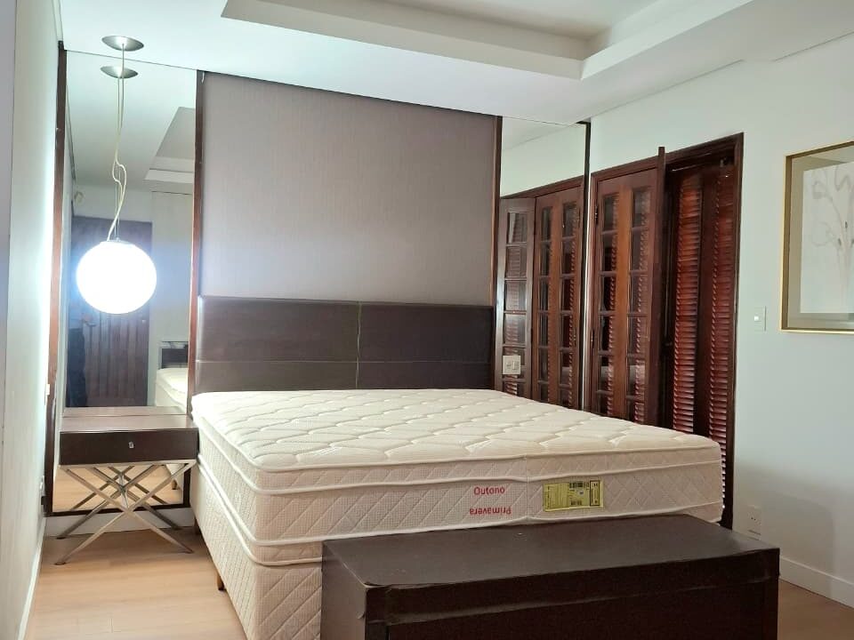 90dc550f-a3fc-4728-a1fd-a6def4a7f3bc