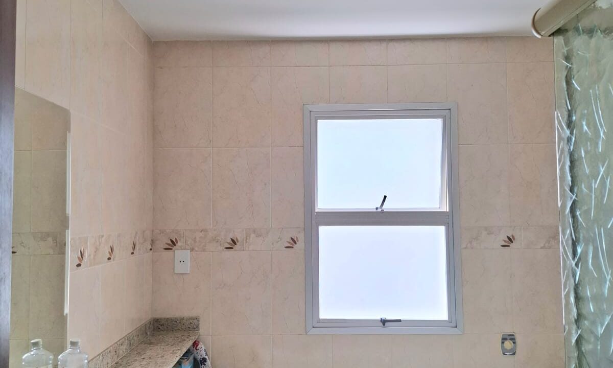 e6abc00e-ef80-418c-a6af-b808c0544ca5