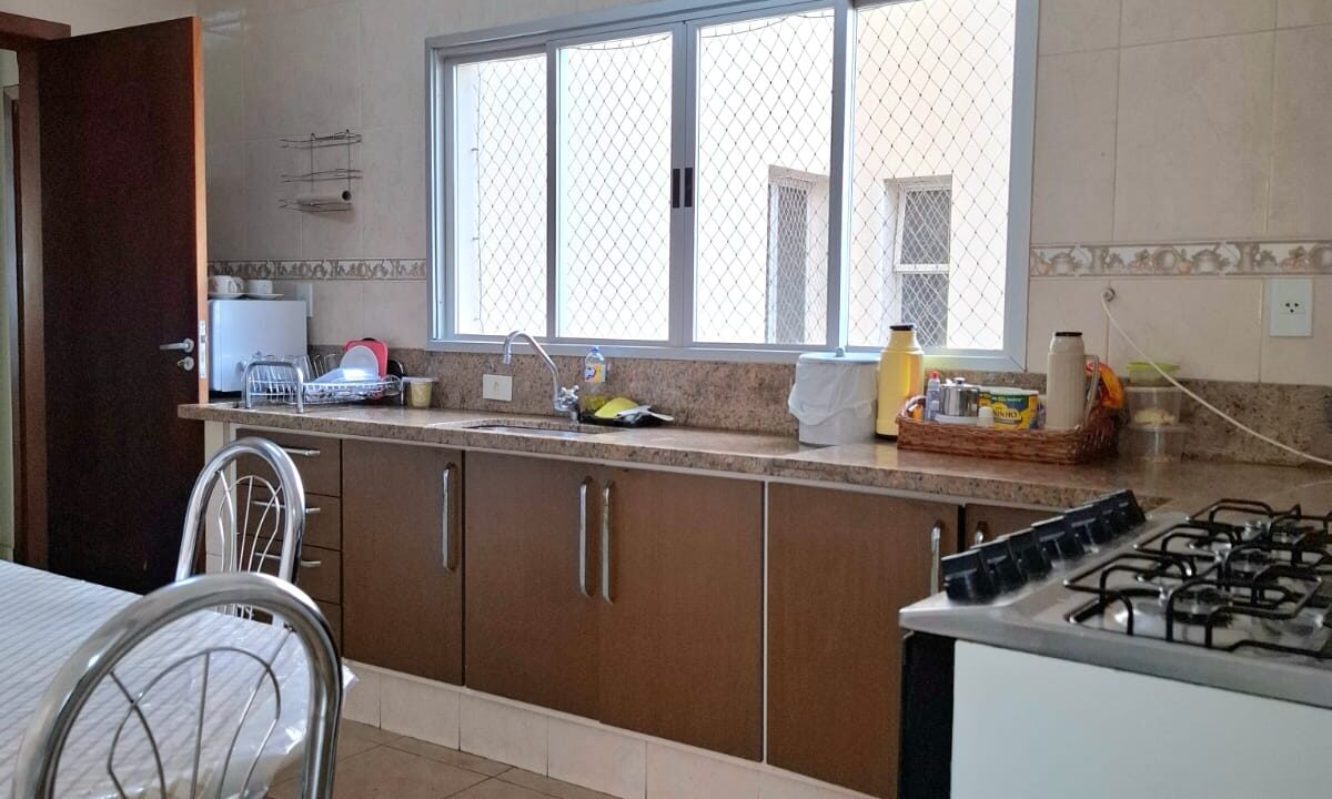 f56c83ff-ae89-422e-b37f-a91035afb036