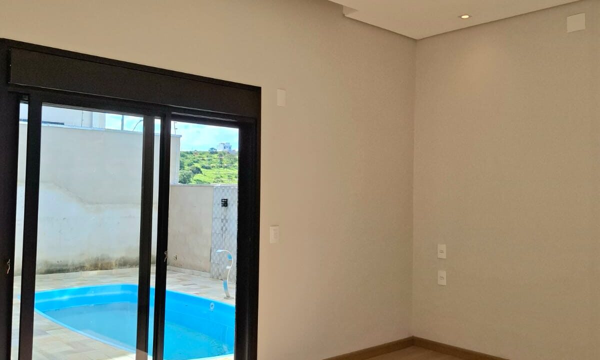 WhatsApp Image 2026-03-17 at 10.03.22 (1)