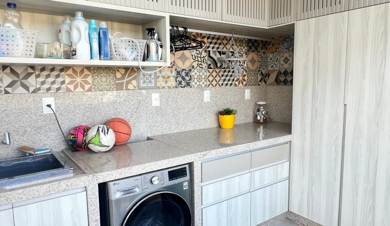 WhatsApp Image 2026-03-18 at 08.40.49 (1)