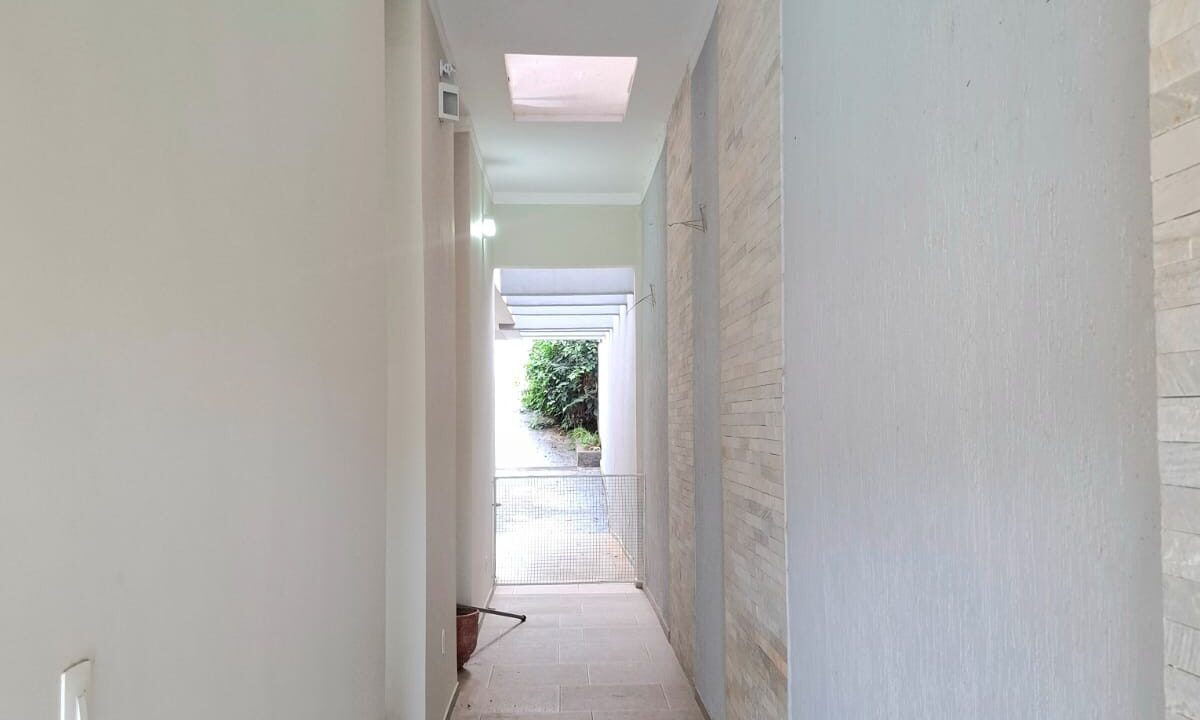 WhatsApp Image 2026-03-23 at 09.04.58 (1)