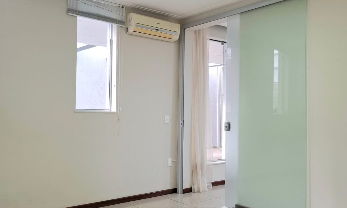 WhatsApp Image 2026-03-23 at 09.05.00