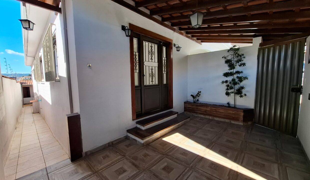 WhatsApp Image 2026-04-23 at 08.39.05 (1)