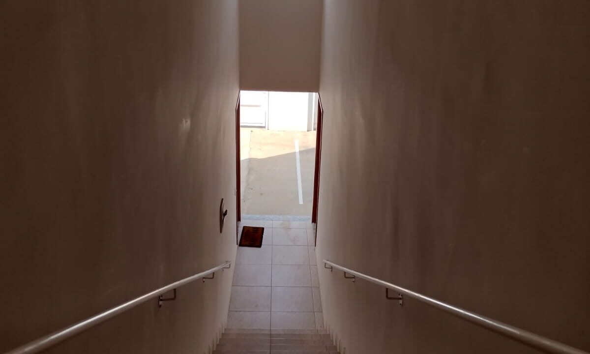 04 - escada acesso